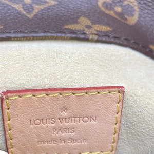 Louis Vuitton Artsy MM Monogram Canvas