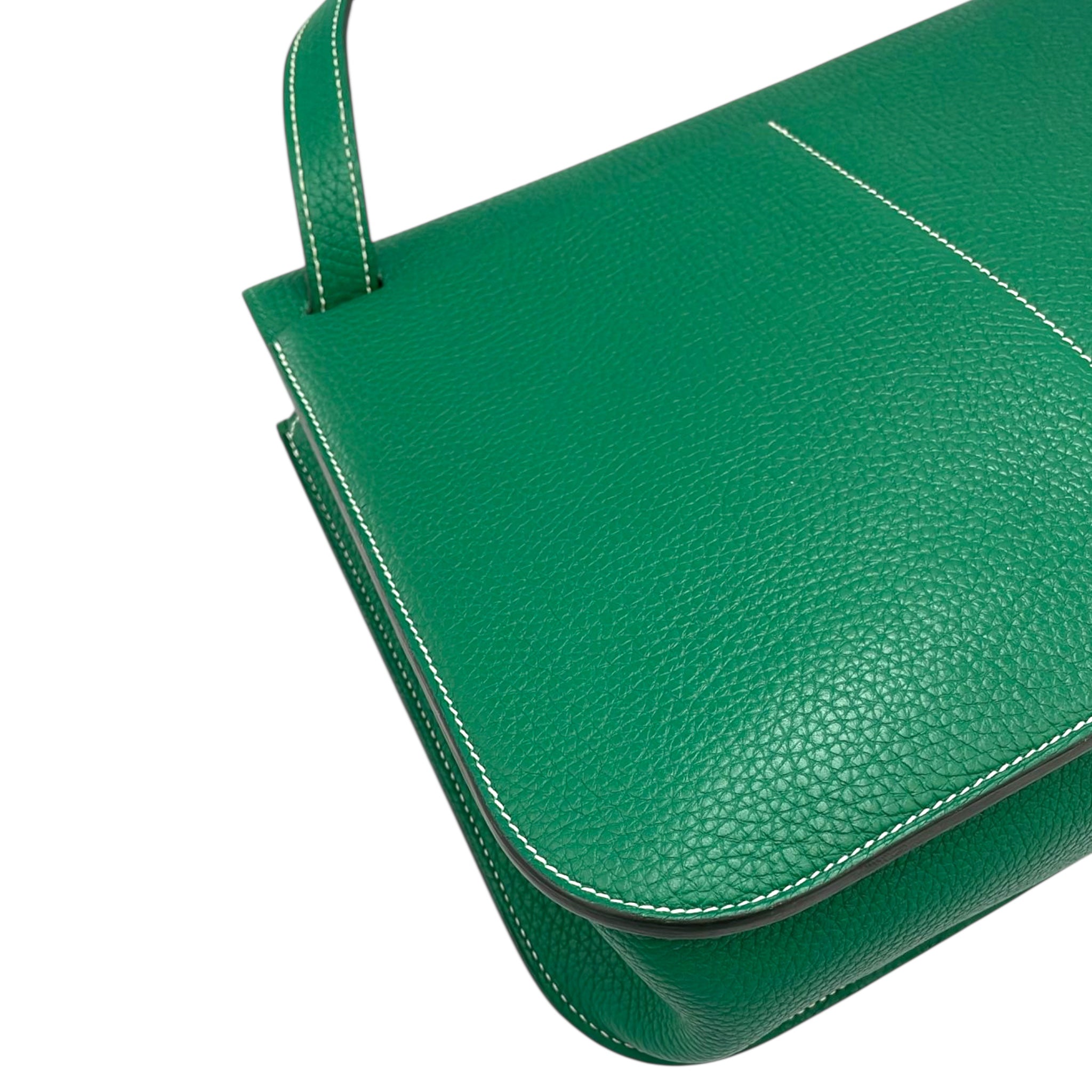 Hermès Halzan 31 Green Clemence