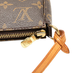 Louis Vuitton Pochette Accessoires Monogram Canvas