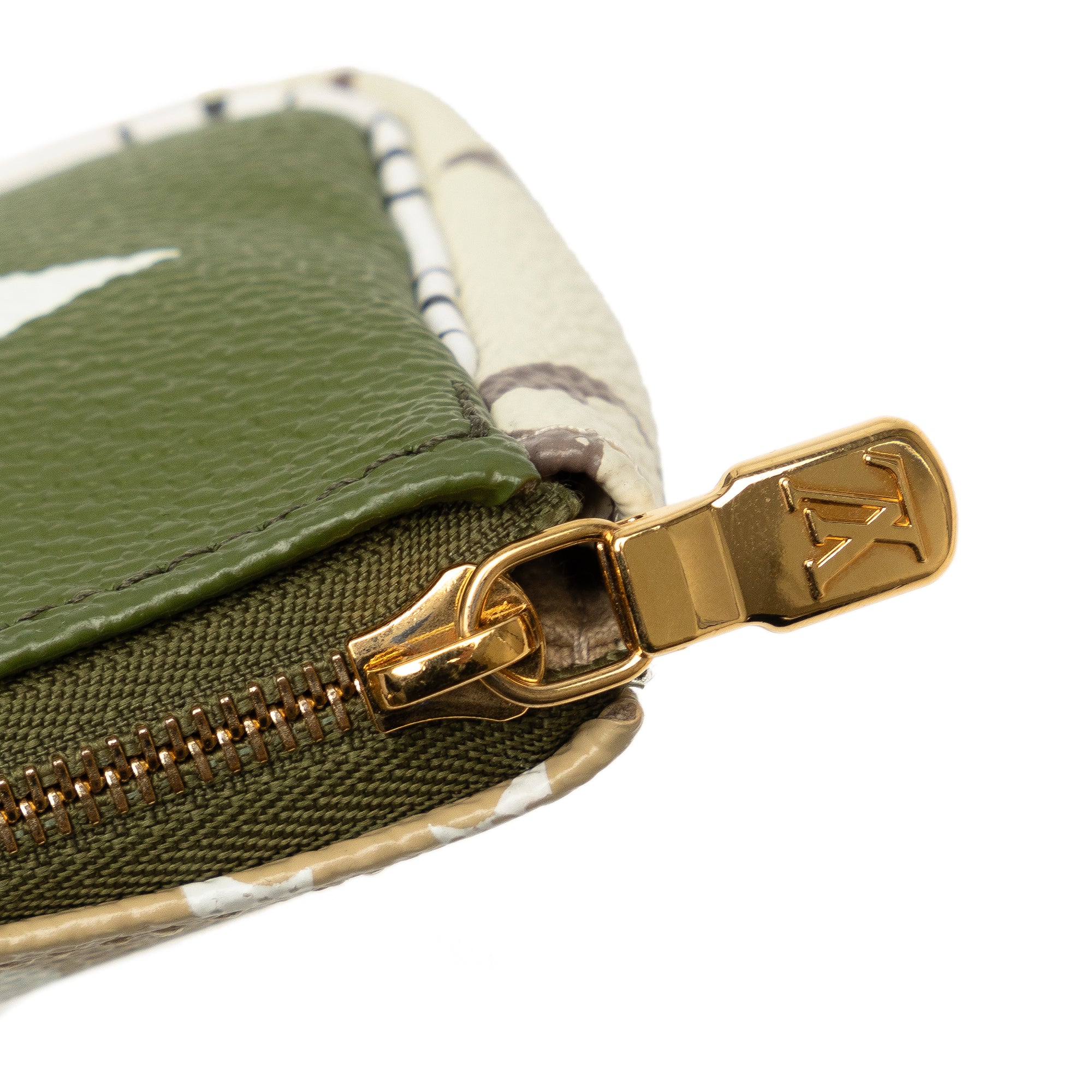 Louis Vuitton Micro Pochette Accessoires Green/Beige Monogram Giant