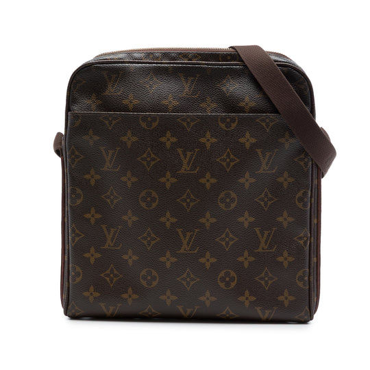 Louis Vuitton Trotteur Beaubourg Monogram Canvas