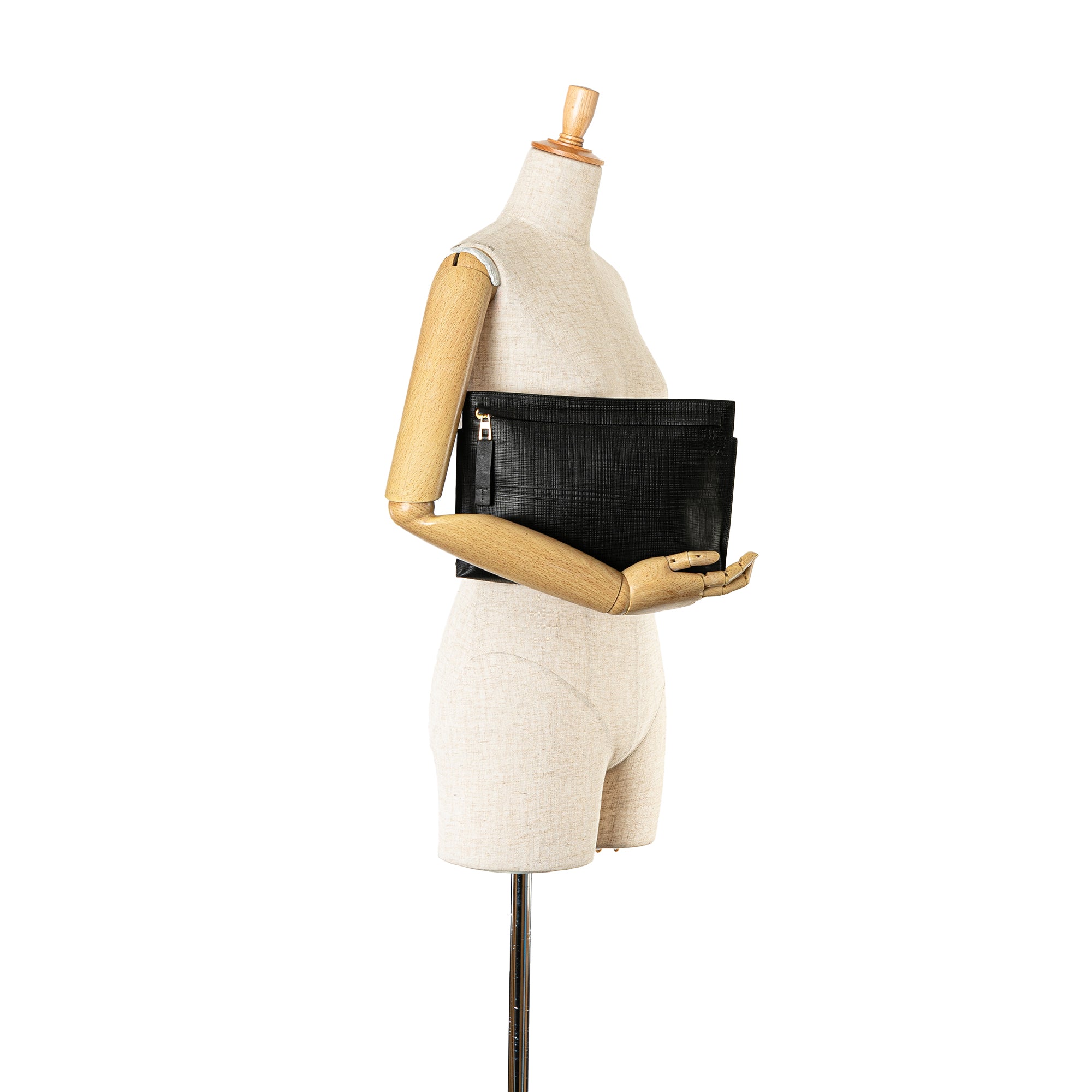 Lowe Anagram T Clutch Black Leather