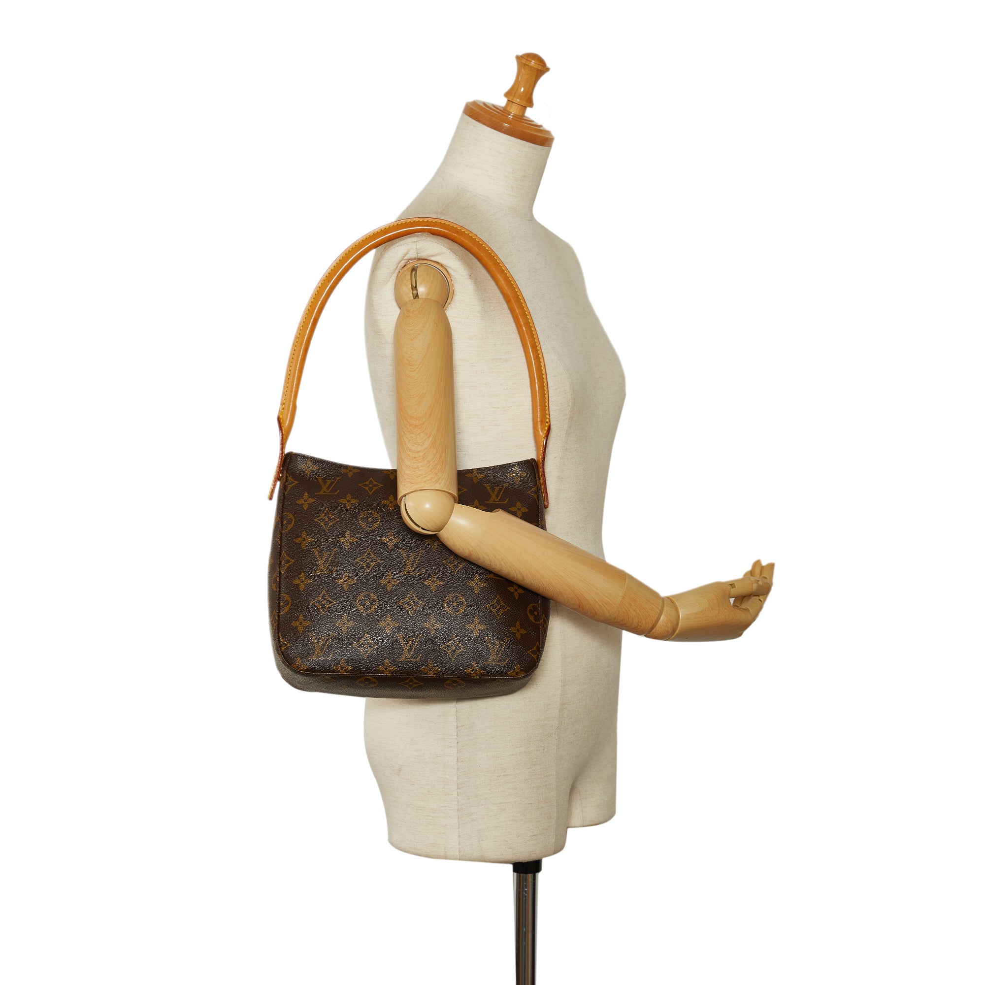 Louis Vuitton Looping MM Monogram Canvas