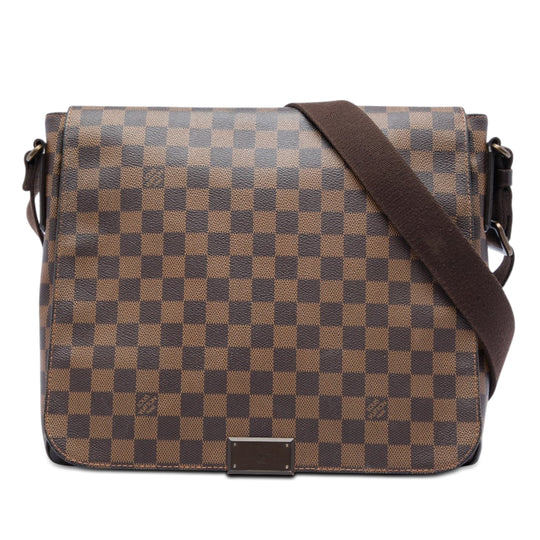 Louis Vuitton District MM Damier Ebene Canvas