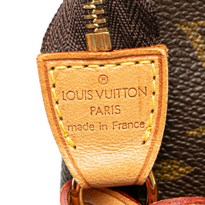 Louis Vuitton Pochette Accessoires Monogram Canvas