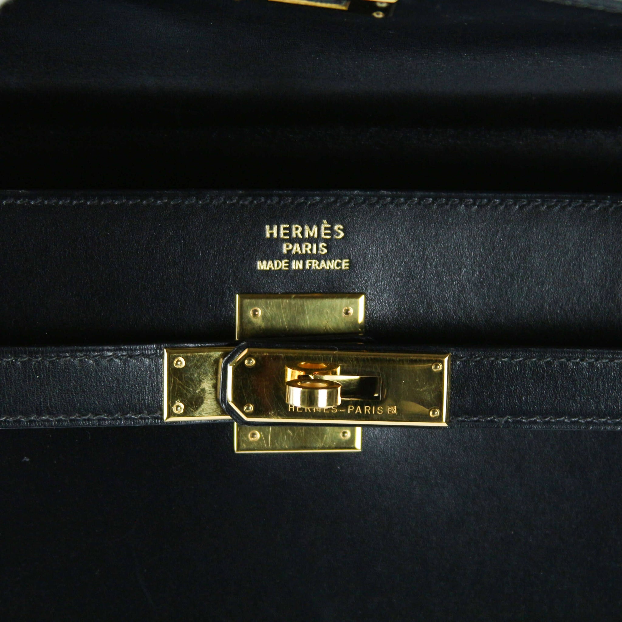 Hermès Kelly 35 Black Boxcalf Gold - Secondhandbags AG