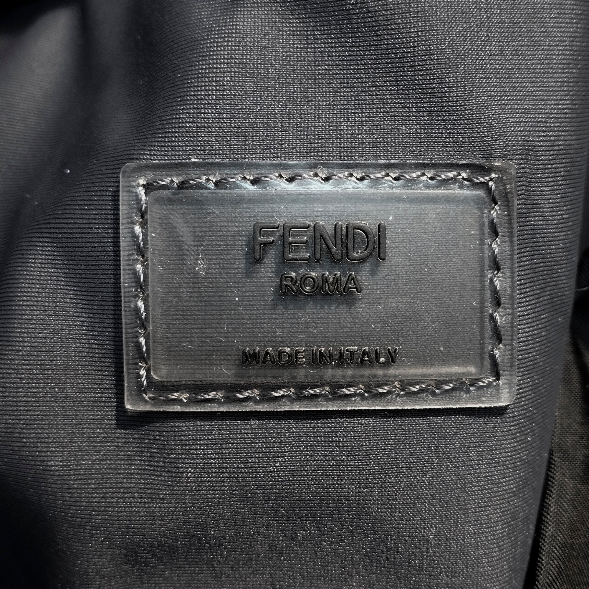 Sacca di secchio di Fendi mon tresor grande maglia di Zucca nera