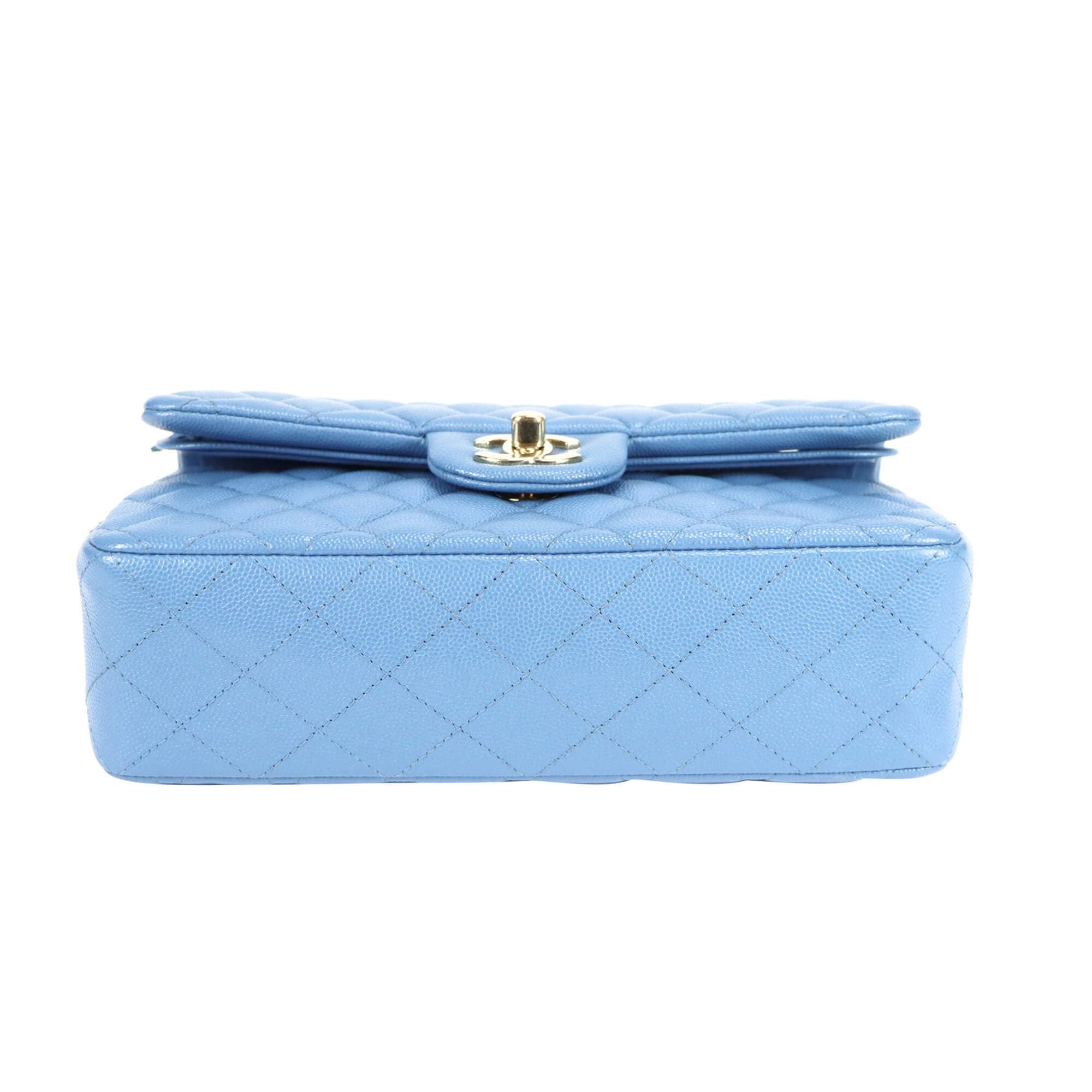 Chanel Classic Double Flap Small Blue Caviar Oro chiaro