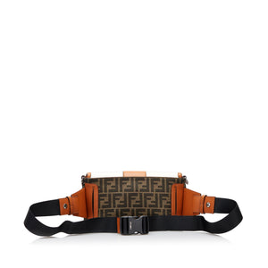 Fendi Zucca Baguette Convertible Sac à courroie en cuir en toile marron