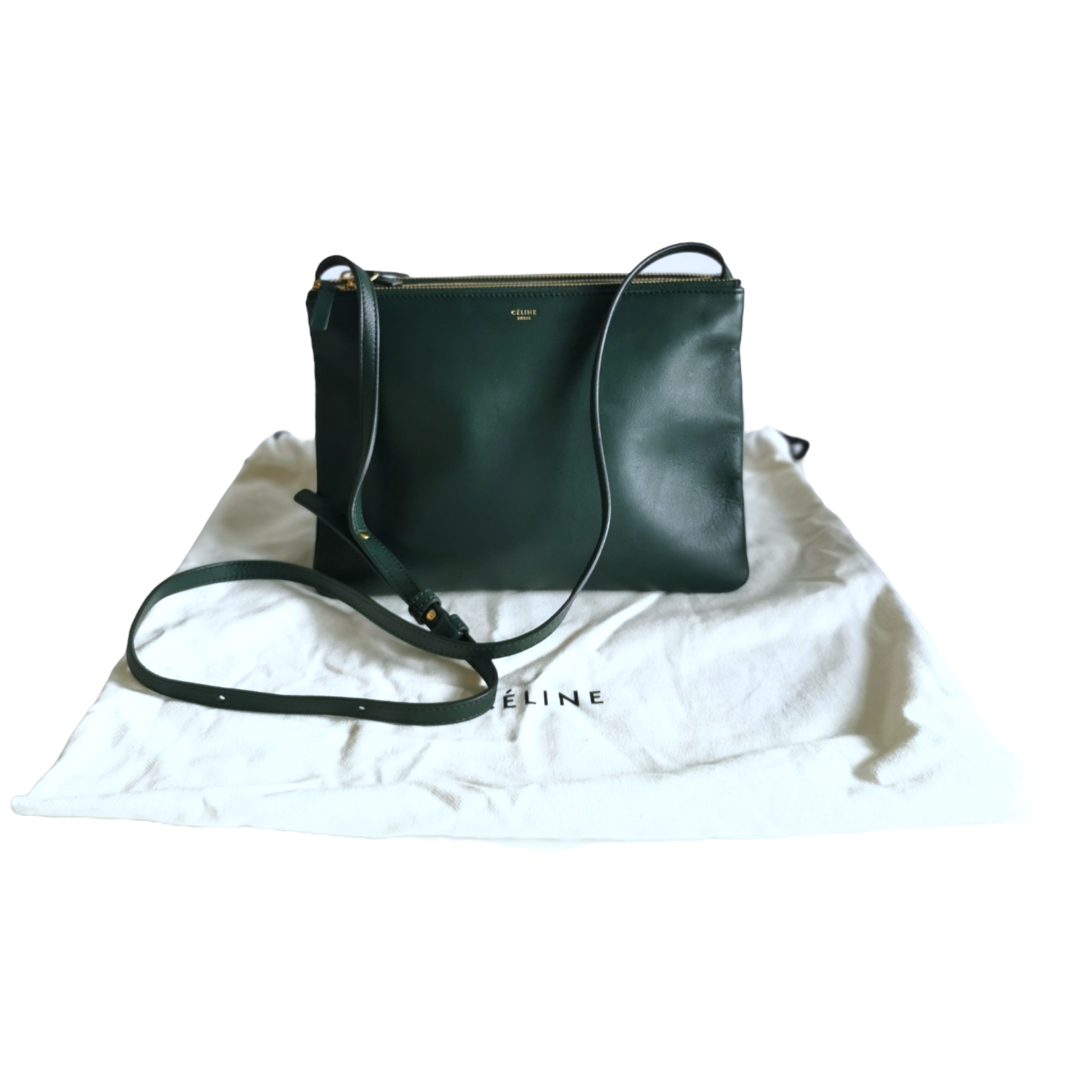 Celine trio hotsell bag second hand