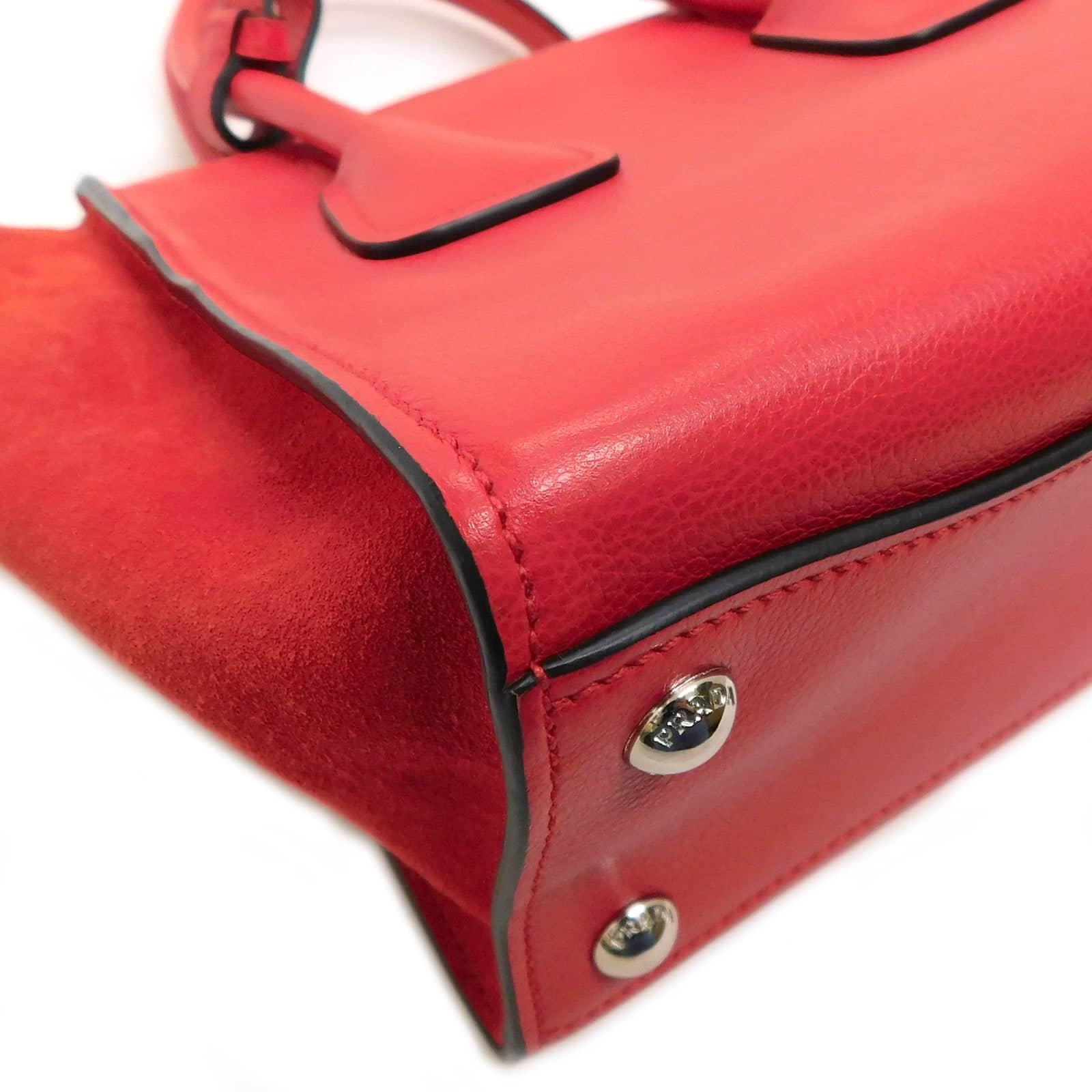 Prada Handbag Red pelle - Secondhandbags Ag